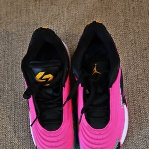 Nike Kids Sneakers - Pink and Black